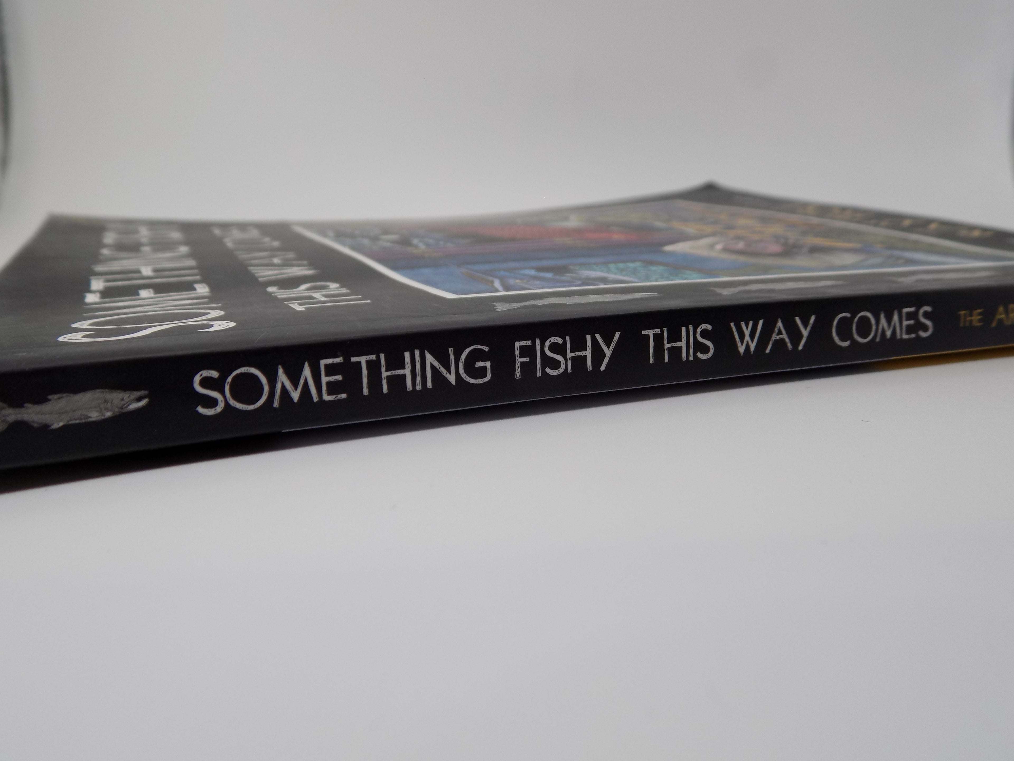 Something Fishy This Way Comes : The Artwork of Ray Troll