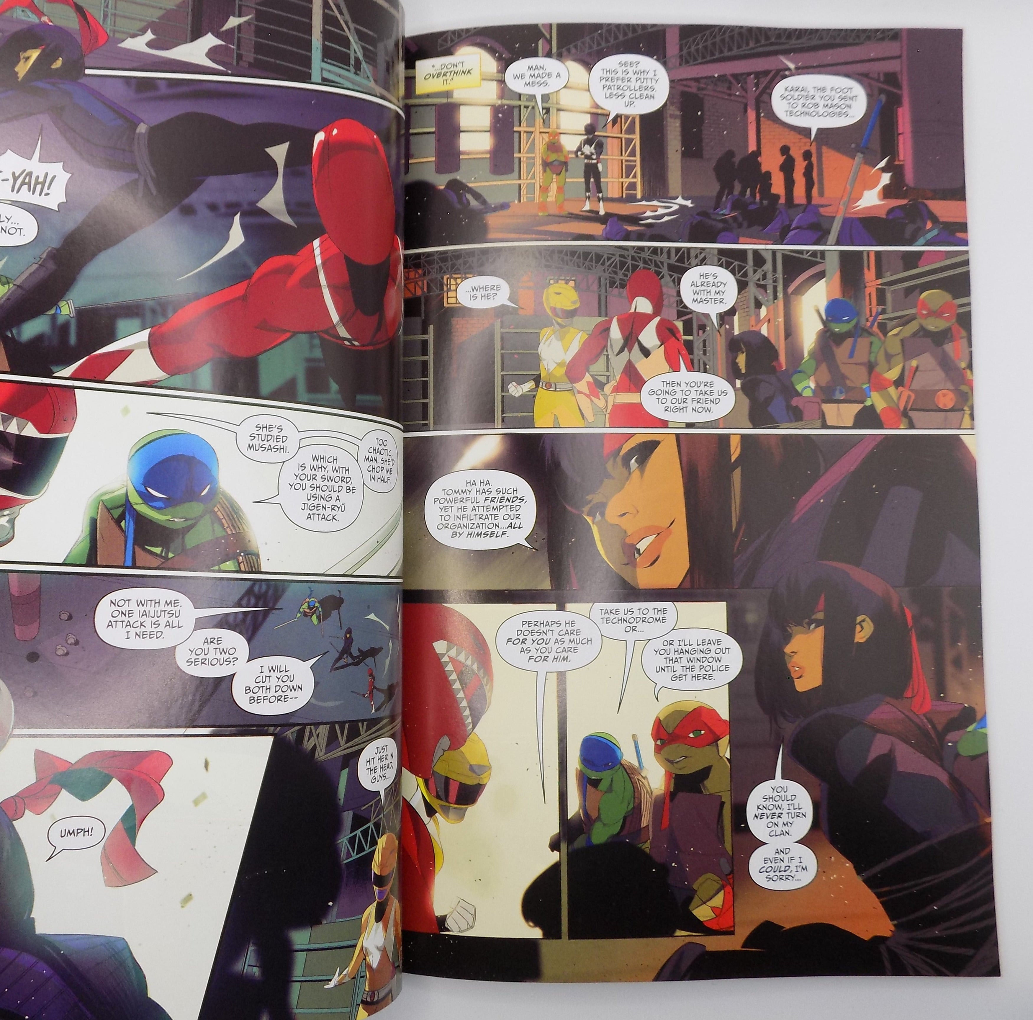 Mighty Morphin Power Rangers / Teenage Mutant Ninja Turtles | Ryan Parrott | BOOM! Studios 2020 | Trade Paperback