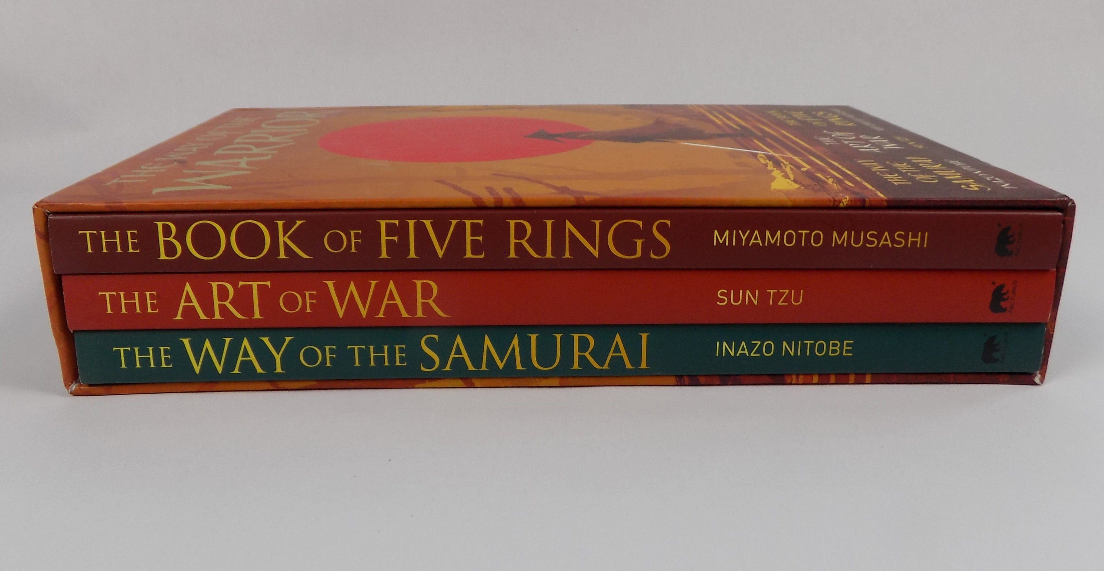 The Way of the Warrior · 3 Volume Set · Arcturus Books ·2021