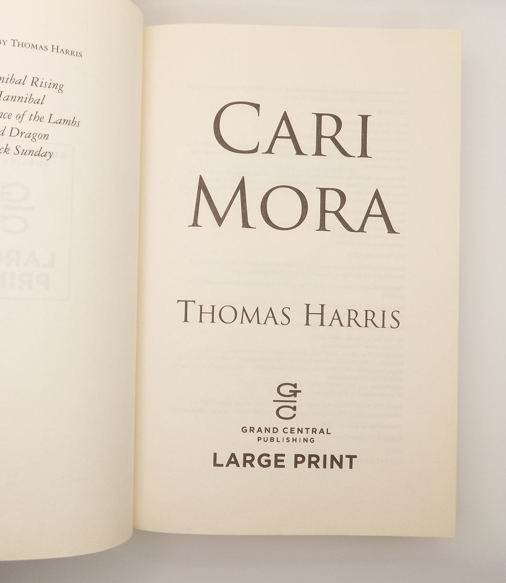 Cari Mora by Thomas Harris [Large Print]  Grand Central Publishing , 2019