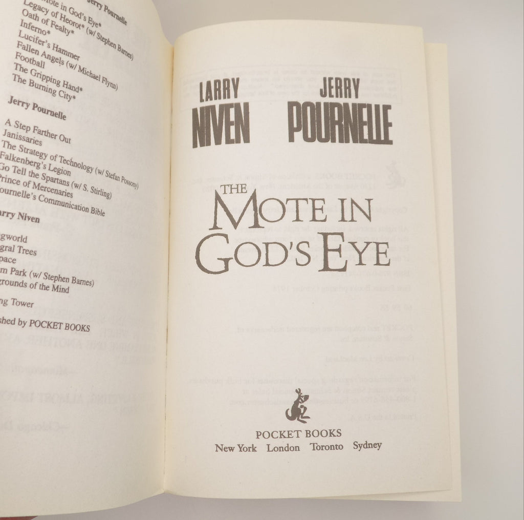The Motes in God’s Eye by Larry Niven & Jerry Pournelle [Pocket Books]