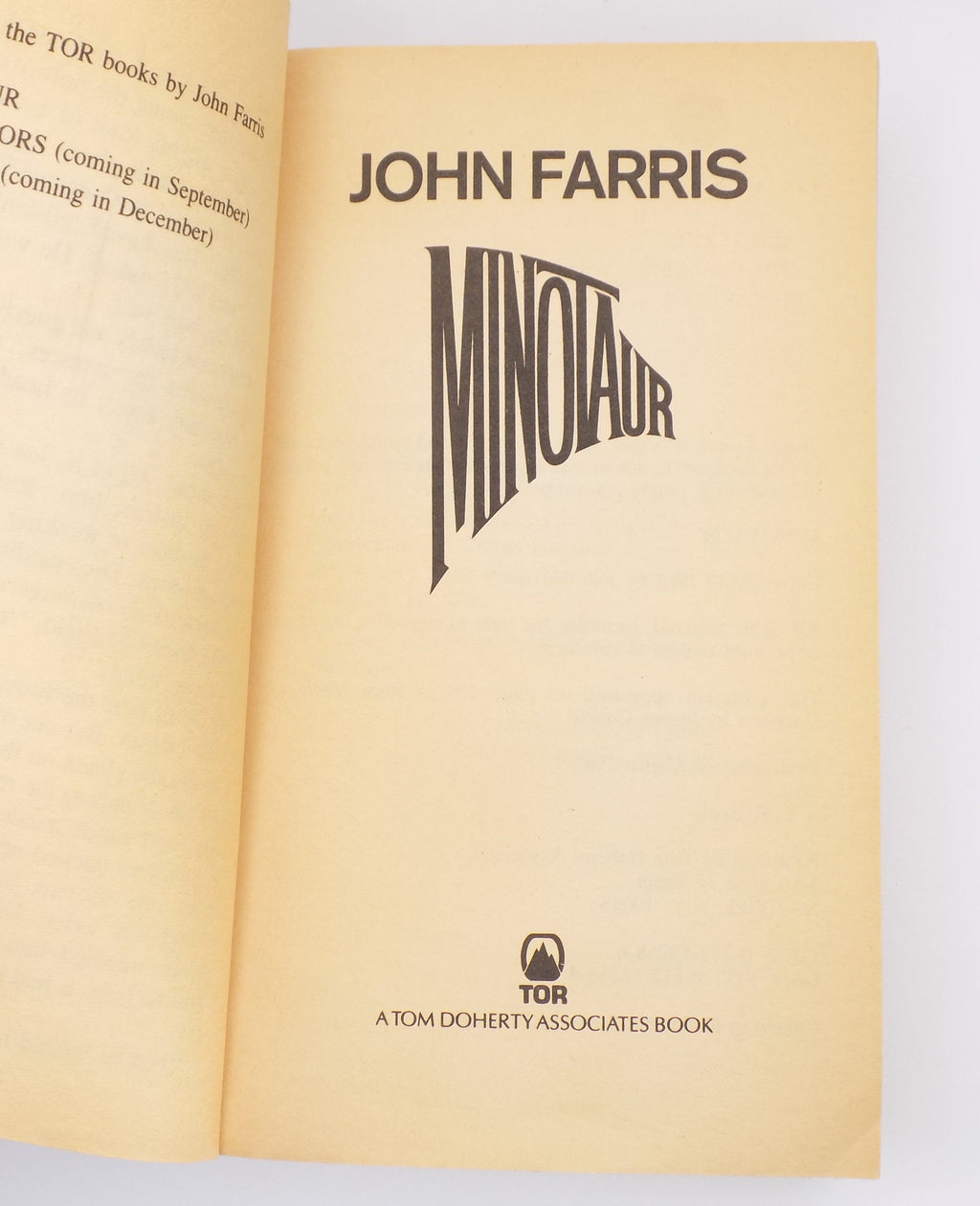 Minotaur by John Farris [1st Printing] · TOR ,1985